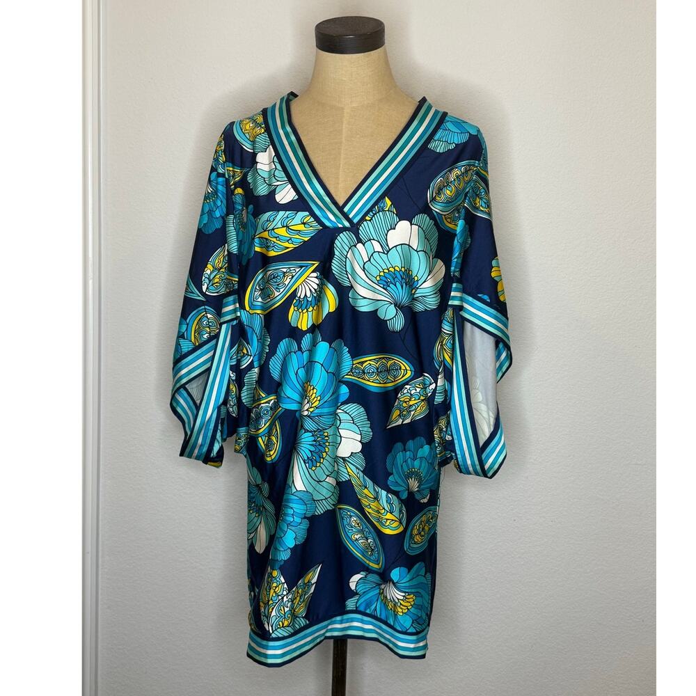 Trina Turk Floral Blue Green V Neck Kimono Style Tunic Swim Cover Up Dress M